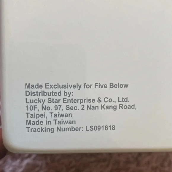 Five Below Mini Safe - Picture 3 of 4